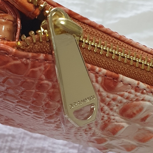 Brahmin Daisy Sherbert wristlet - Picture 9 of 10